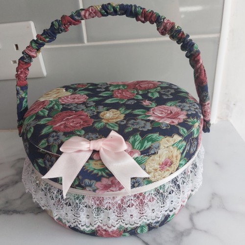 Pretty floral sewing - floral, /