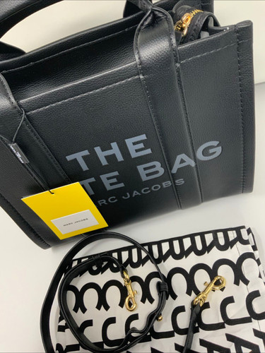Marc jacobs tote crossbody - marc,