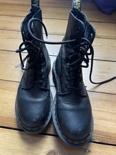 Dr. Martens Pascal Women's
