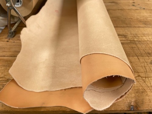Natural veg tan cowhide - tan,