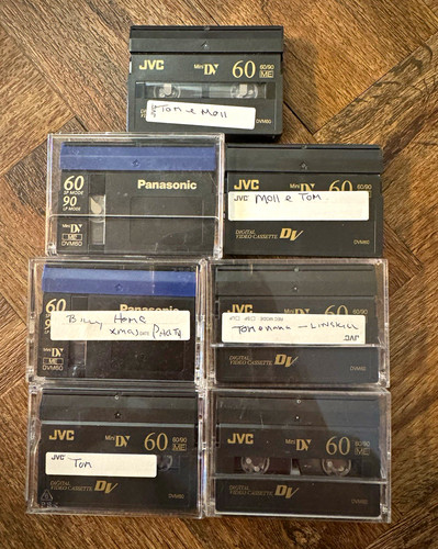 Job lot mini tapes - dv,