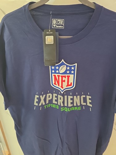 Nfl time square experience - square, xl
