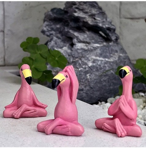 Pieces yoga flamingo figures - pieces,