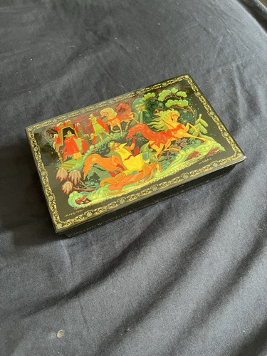 Vintage black lacquer box - vintage,