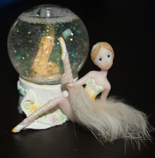 Ballerina Vintage Glitter Snow Globe Ornament 6cm X 6cm Fluffy Tutu Ballet Shoes