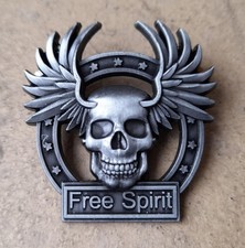 Free spirit skull metal pin - free,