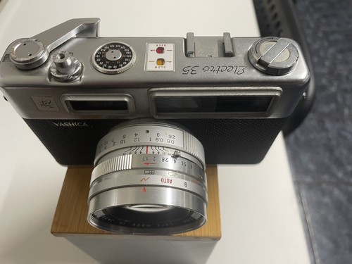 Vintage yashica electro - vintage,