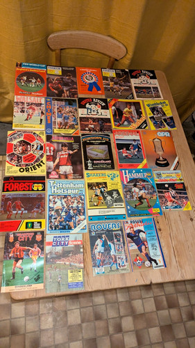 Vintage football programmes - vintage,