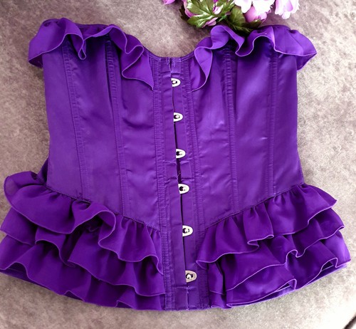 Vtg burlesque victoriana - vtg,