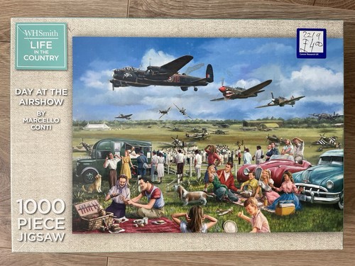 Whsmith day the airshow - day,