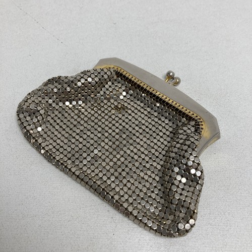 Retro chain mail - (refjoh41),
