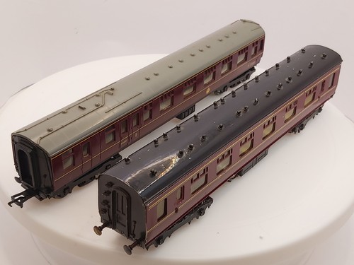 Gauge maroon coaches - coaches,