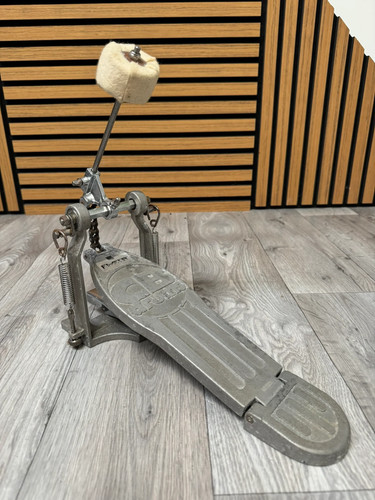 Single bass drum pedal - drum,