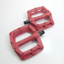 Dmr flat pedals red - flat,