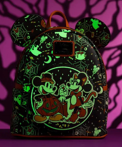 Exclusive loungefly disney - exclusive,