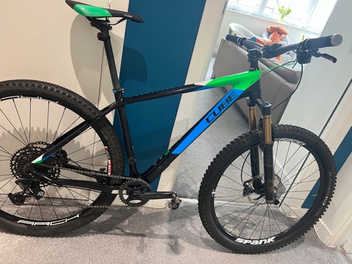 Hard tail mountain bike cube