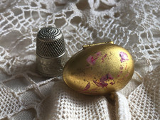 Vintage Gilt Gold Metal Hand Painted Egg Shaped Thimble Case + Thimble