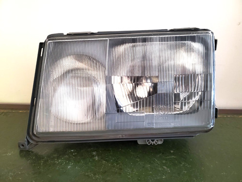 Mercedes w124 headlight - mercedes,