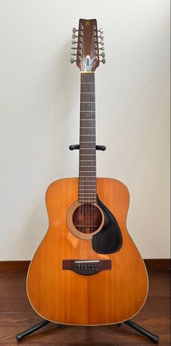 Yamaha 230 red label - yamaha, fg-230