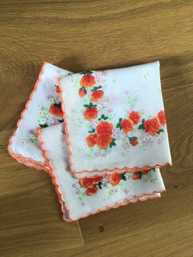 Vintage ladies cotton hankies - vintage,