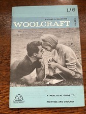 Patons & Baldwins Woolcraft Practical Guide to Knitting 17th Edition