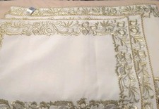 M&S table runner+2 placemats
