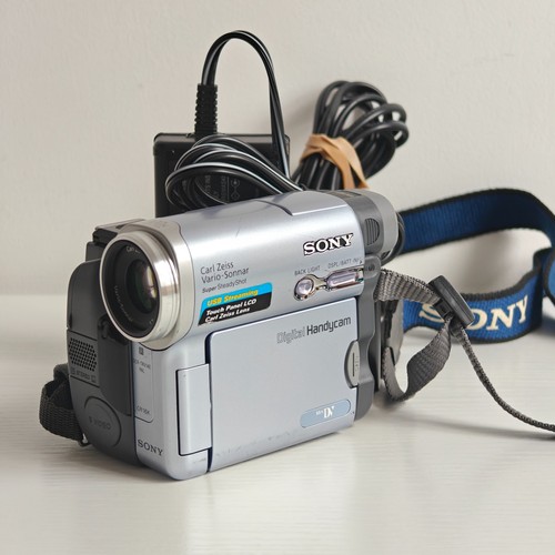 Sony handycam dcr - handycam, dcr-trv14e