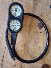 Oceanic scuba diving octopus