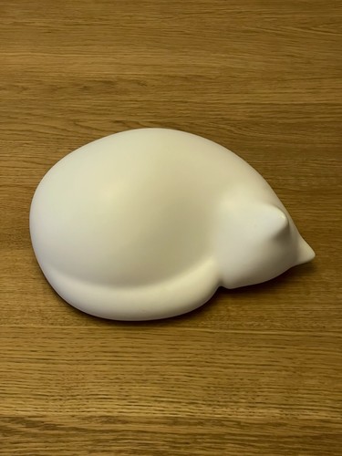 Vitra resting cat - vitra,
