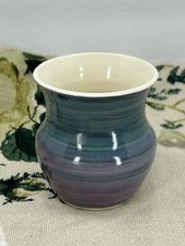 VINTAGE c.1960s JO LESTER VENTNOR Isle of Wight blue studio pottery vase SIGNED