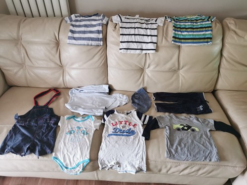 Months clothes baby - 9-12,