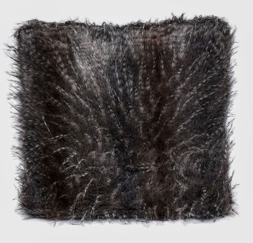 Faux fur cushion bouquet 45x45