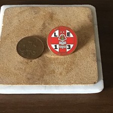 NOTTINGHAM FOREST FOOTBALL CLUB BADGE