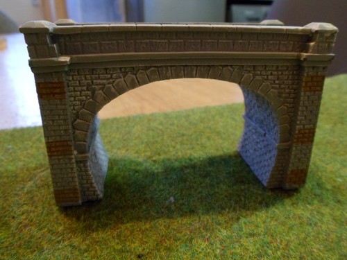 Model railway scenery - railway, n