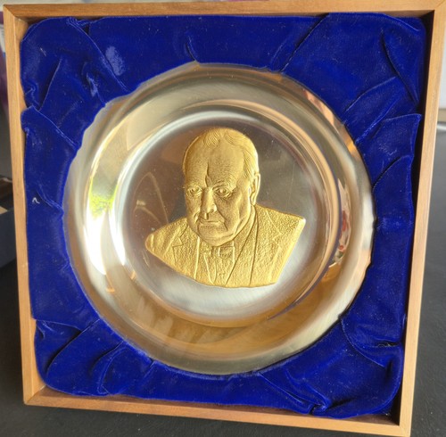 Mint 1974 winston churchill - winston,