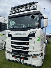 BLACK LOW BUMPER LIGHT BAR 9