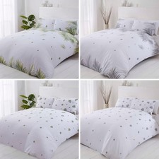 Tropics Palm Tree Leaves