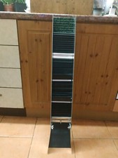 GOLD PANNING LARGE MEDIUM