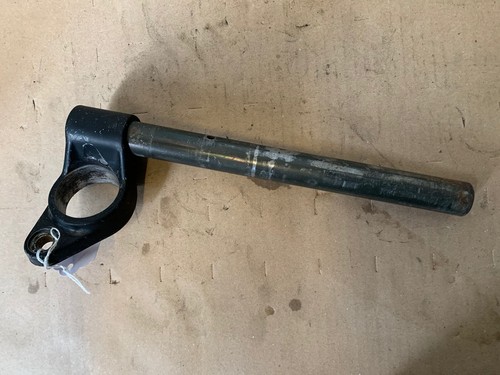 Suzuki rf600 right side clip - suzuki,