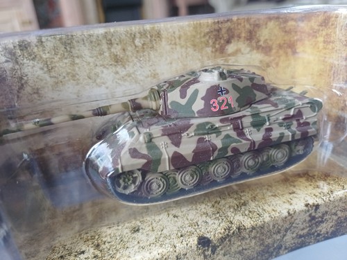Corgi showcase military - showcase,