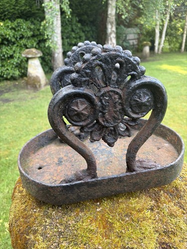 Georgian heavy cast iron - cast, boot