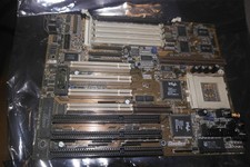 ASUS P/I-P55TVP4 Socket 7 AT