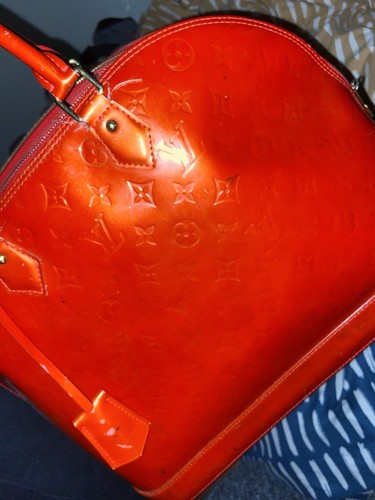 Louis vuitton alma - vuitton, enamel