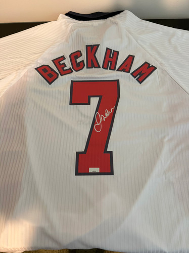 David beckham autographed - david,
