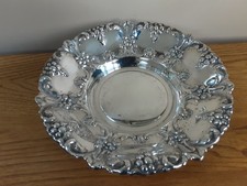 VINTAGE LARGE SILVER PLATED DISH SALVER ROCOCCO STYLE
