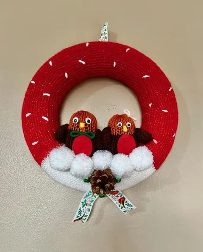 Christmas robins wreath - christmas,