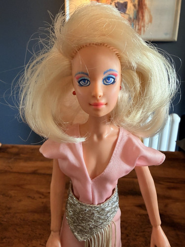 Hasbro jem and - and, holograms