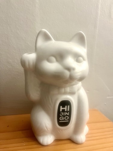 Maneki neko white lucky - maneki-neko, cat