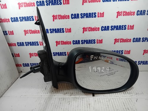 Ford hatchback 3dr studio - hatchback,