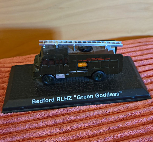 Bedford rlhz green - bedford, goddess"